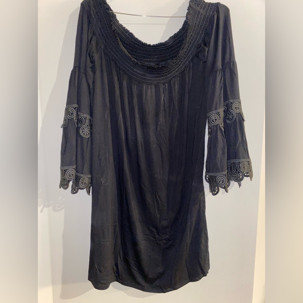 Vava by Joy Han black off the shoulder dress